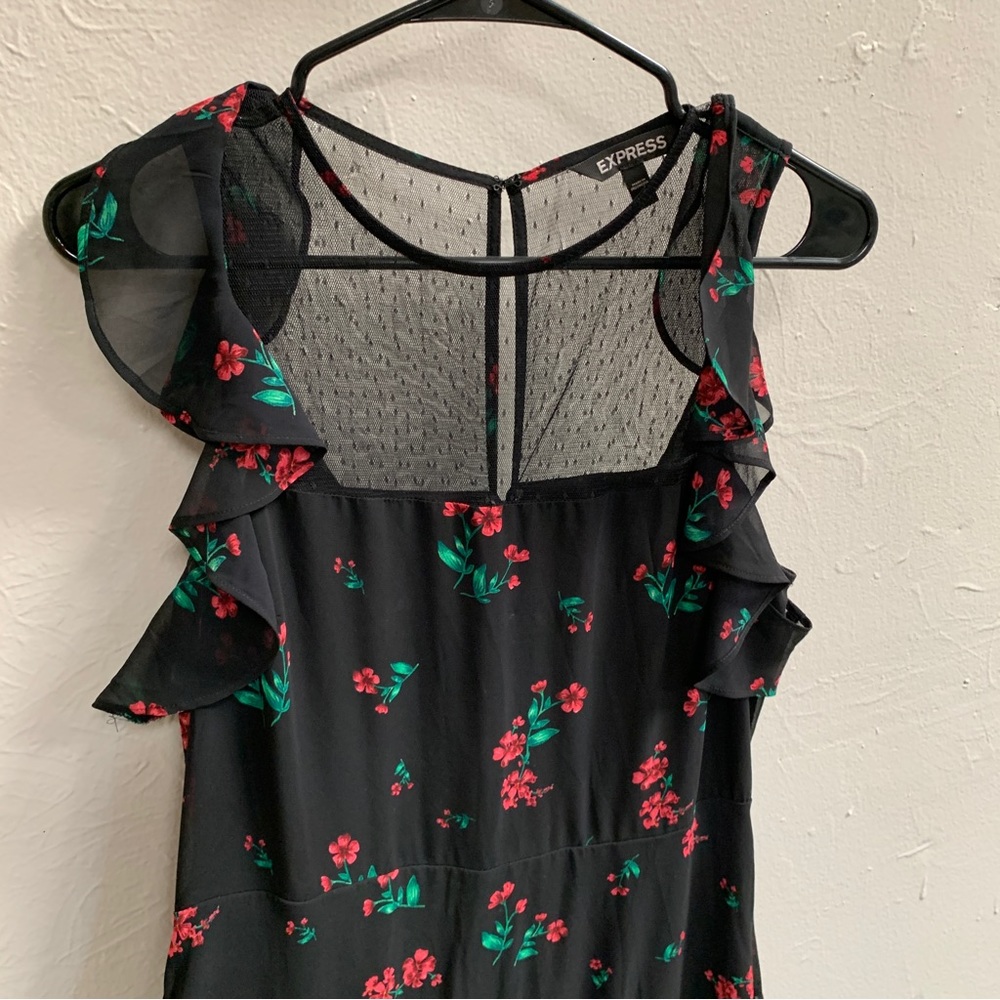 Floral Maxi dress lace EXPRESS Black red flower print mesh panels tiered ruffle